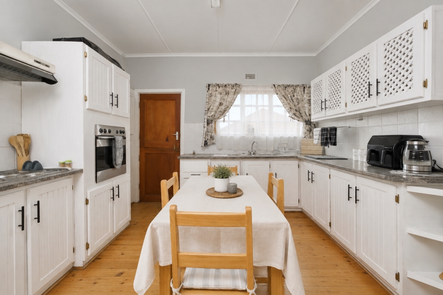 3 Bedroom Property for Sale in Heuwelkruin Eastern Cape